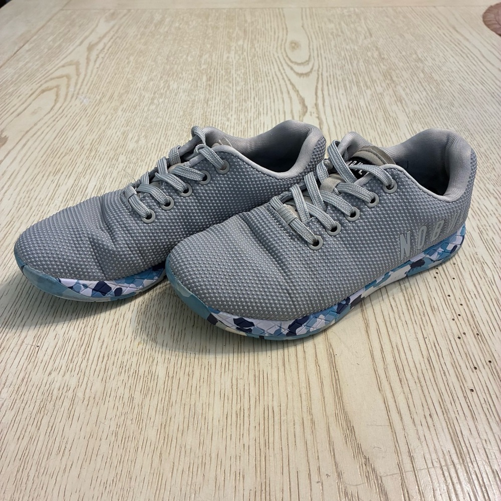Women’s Nobull Outwork Winter Camo Training Sneaker Shoes (Blue)